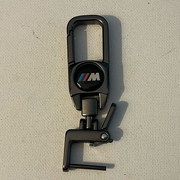 BMW Motorsports Logo Key Fob Keychain in Metal NWT - Picture 3 of 7